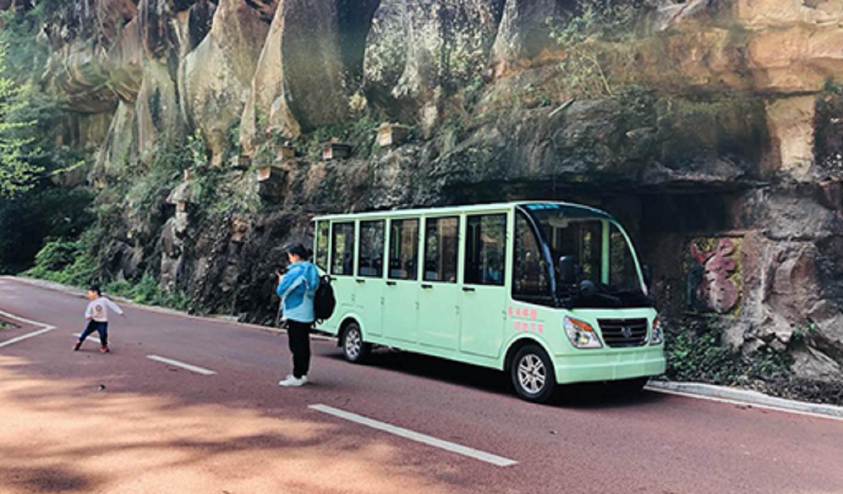 貴州省赤水丹霞谷旅游區(qū)14座電動(dòng)觀光車(chē)